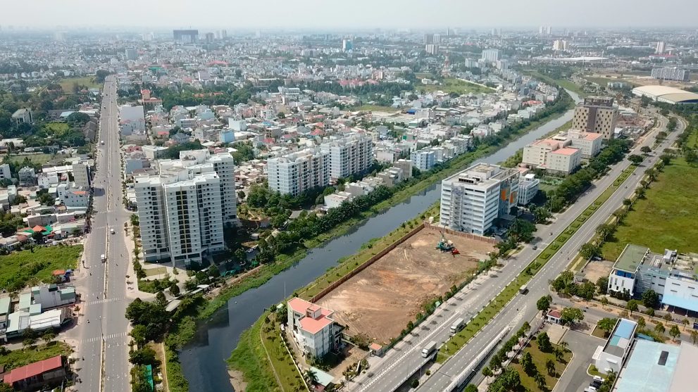 lan song bat dong san cao cap lan dan ve cac tinh 1