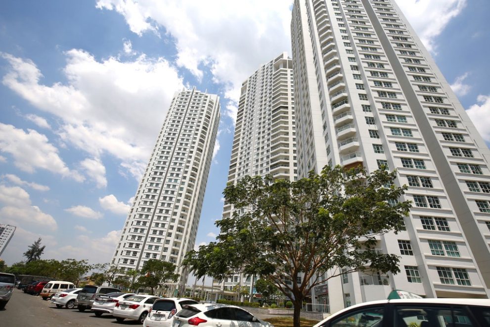 nhung kho khan ma doanh nghiep bds phai doi mat trong thoi gian toi la gi 2