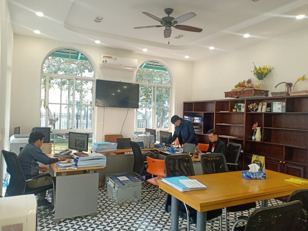 quan ly van hanh toa nha embassy garden 1