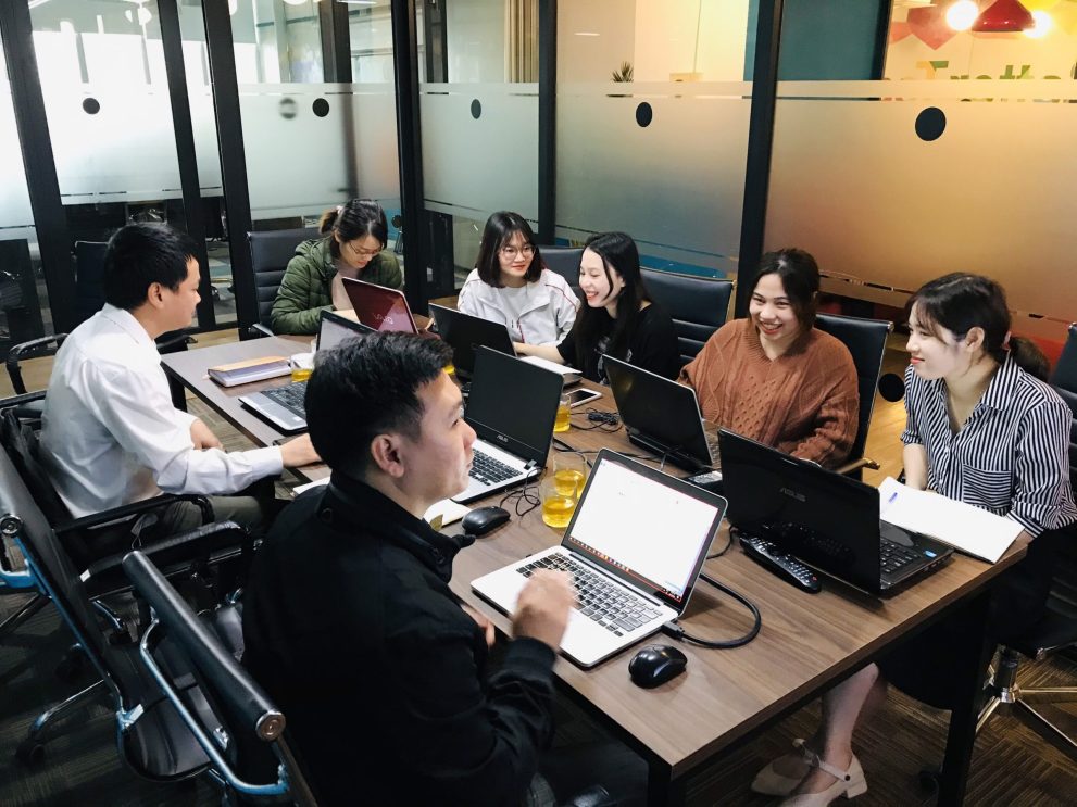 tranning khach hang 4 scaled 1